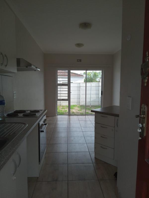 2 Bedroom Property for Sale in Highbury Western Cape